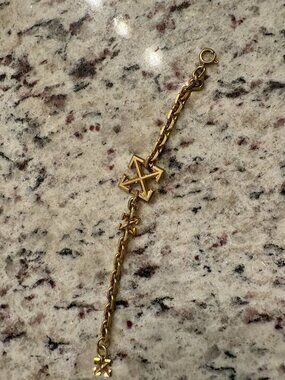 Off-White Gold Arrows Bracelet